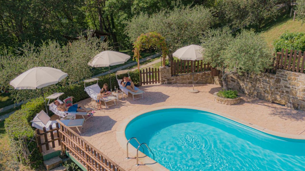 Agriturismo Le Dolci Colline Valfabbrica Exterior photo