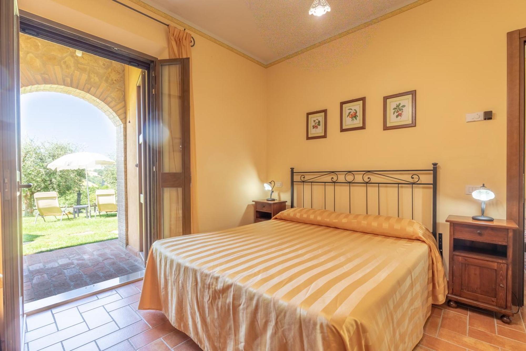 Agriturismo Le Dolci Colline Valfabbrica Exterior photo